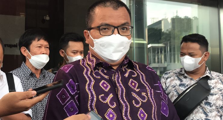 Daftar ke Partai Nasdem, Sinyal Denny Indrayana Kembali Bertarung di Pilkada Kalsel