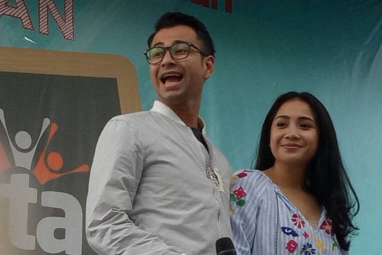 Raffi Ahmad dan Nagita Slavina ditemui di kawasan RPTRA Kalijodo, Jakarta Barat, pada Selasa (2/5/2017).