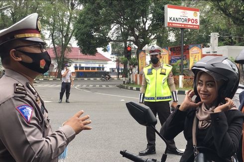 Viral, Video Polisi Medan Berpantun ke Pelanggar Prokes Saat Operasi PPKM Darurat