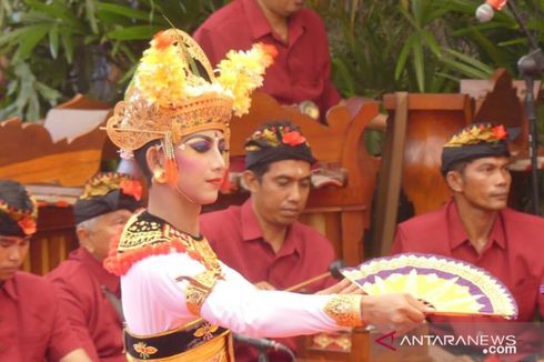 Sempat Hilang, Tari Gandrung dari Klunglung yang Dimainkan Lelaki Muncul di Pesta Kesenian Bali
