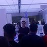 Kaka Lanjutkan Aktivitas di Indonesia, Selfie Bareng Penggemar