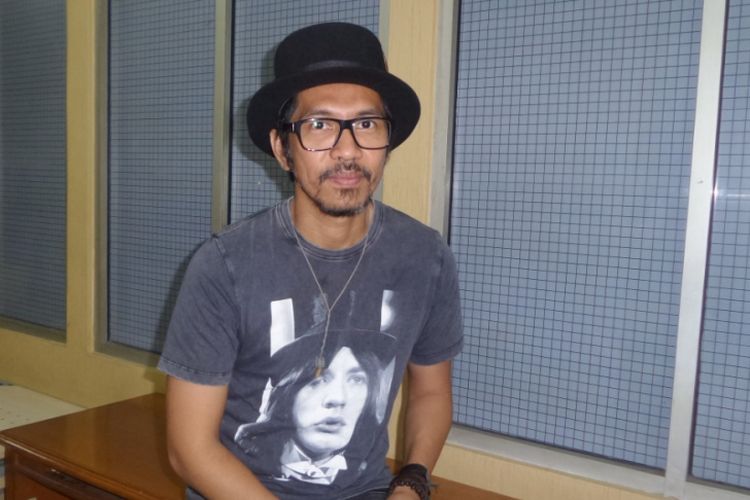 Ridho Slank di gedung Kemendikbud, Jakarta Selatan, pada Senin (5/6/2017) sore