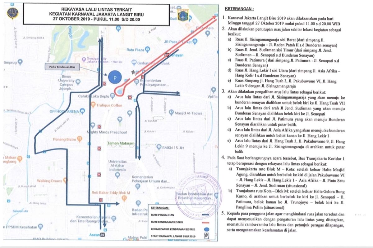 Sejumlah ruas jalan ditutup saat Karnaval Jakarta Langit Biru digelar pada Minggu (27/10/2019). Dinas Perhubungan DKI Jakarta mengalihkan arus lalu lintas di sekitar lokasi kegiatan di Bundaran Senayan.