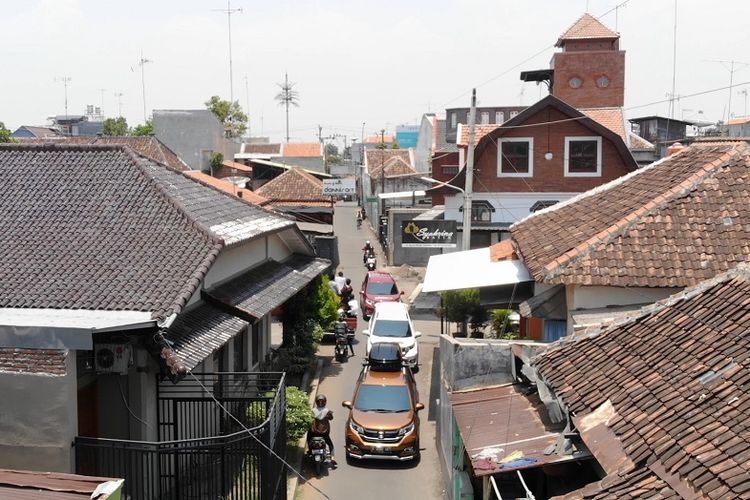 Honda BR-V saat melintasi Kampung Batik Pesindon, Pekalongan