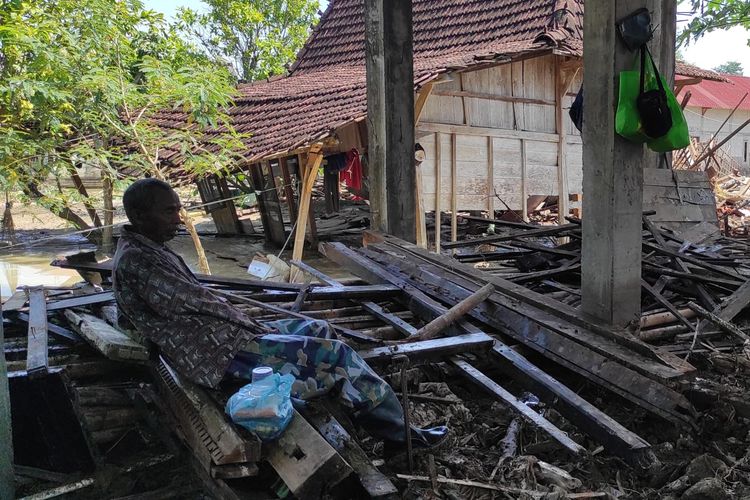 Banjir Berulang di Demak, Puan Minta Pemerintah Benahi Mitigasi