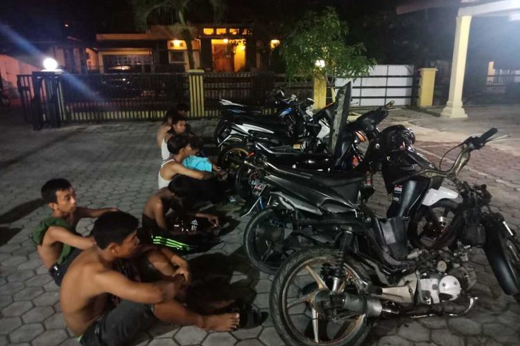 Pelaku balap liar dan sepeda motornya diamankan Satlantas Polresta Pekanbaru, Riau, Sabtu (11/4/2020) malam.