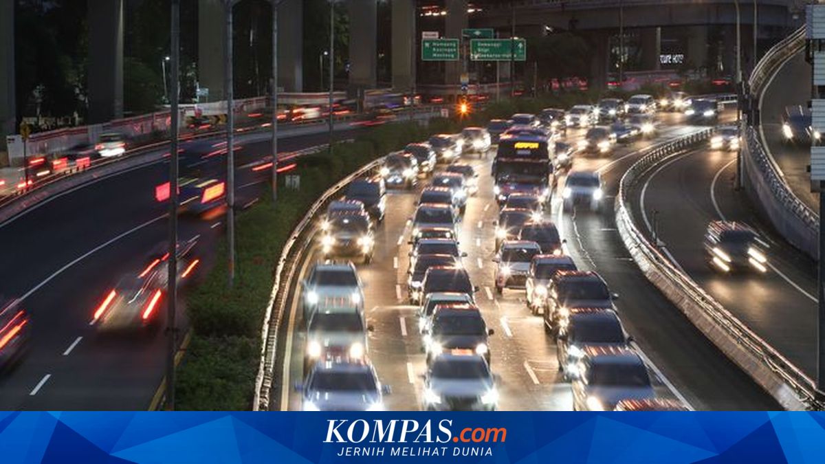 Macet di Sejumlah Tol Jakarta Sore Ini, Semanggi hingga Kapuk Tersendat