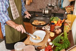 Sering Dianggap Sepele, Ini Bahaya Tersembunyi Kontaminasi Silang Saat Memasak