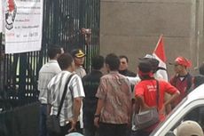 Demo di DPR, Tenaga Honorer Ancam Tutup Jalan Gatot Subroto