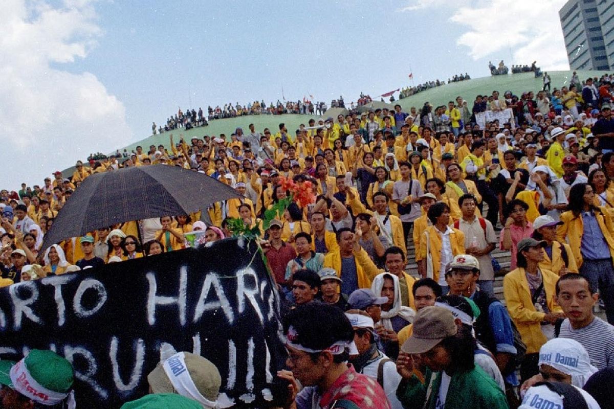 Kerusuhan Mei 1998 Di Jakarta: Kronologi Dan Dampak