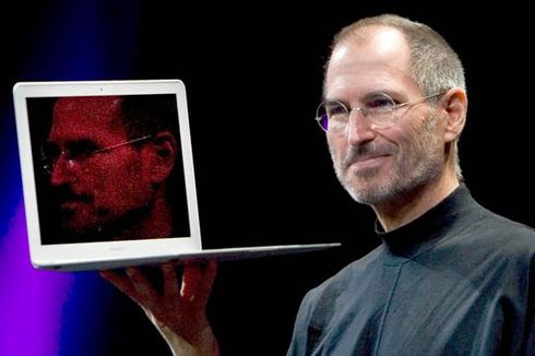 Ayah Steve Jobs, Imigran Muslim yang Menyesal Tak Mengenal Anaknya