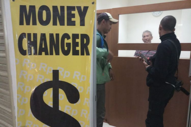 Ilustrasi Money Changer atau tempat penukaran uang asing. 