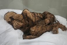 Mumi Berusia 1.200 Tahun Ditemukan dengan Tangan Menutupi Wajah dan Tubuh Terikat