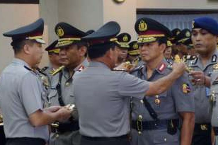 Kapolri Jenderal Pol Badrodin Haiti melantik Irjen Pol Ari Dono Sukmanyo sebagai Kabareskrim Polri menggantikan Komjen Pol Anang Iskandar yang pensiun. Pelantikan dilakukan di Rupatama Mabes Polri, Jakarta, Selasa (31/5/2016).