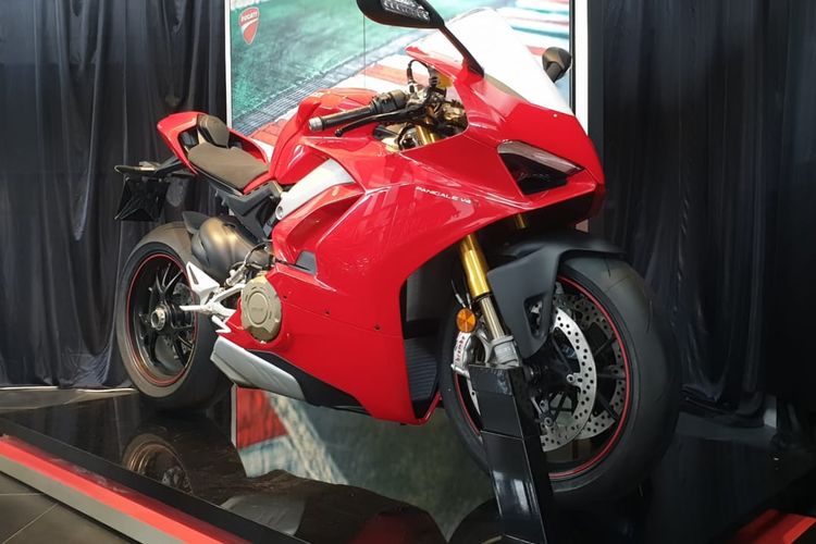 Ducati Panigale V4S pertama yang masuk Indonesia