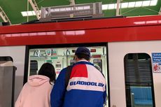 Pintu LRT Jabodebek Dianggap Terlalu Pendek, PT INKA: Desain Sesuai Standar Kelayakan