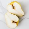 Resep Baesuk, Buah Pir Kukus untuk Batuk