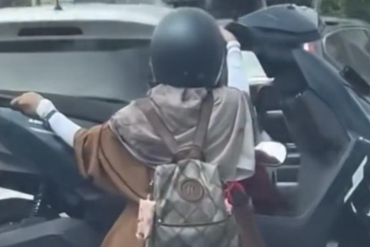 Buntut Aksi Viral Bonceng Motor Pakai Motor, Wanita di Makassar Menyerahkan Diri dan Siap Disanksi