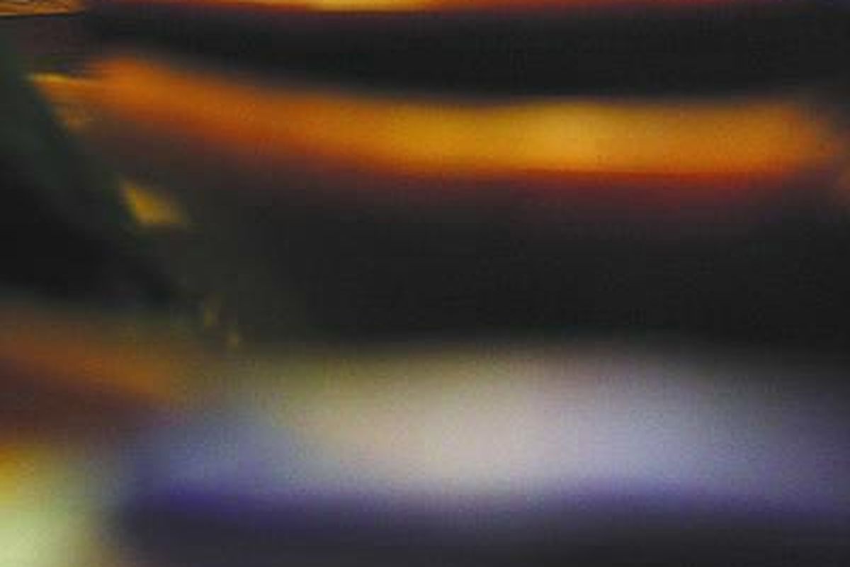 Menteri Keuangan Sri Mulyani Indrawati memaparkan kondisi perekonomian terkini dalam rapat dengar pendapat dengan Komisi XI DPR di Gedung DPR, Jakarta, Selasa (2/12). 