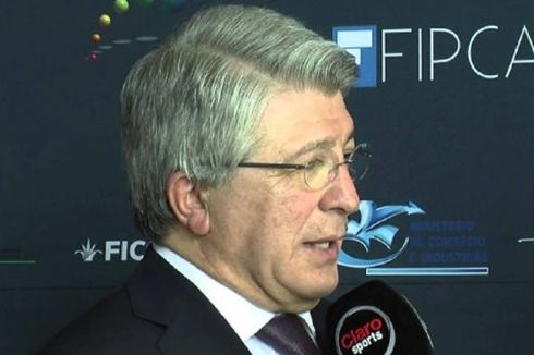 Presiden Atletico Acungkan Jempol untuk Ancelotti