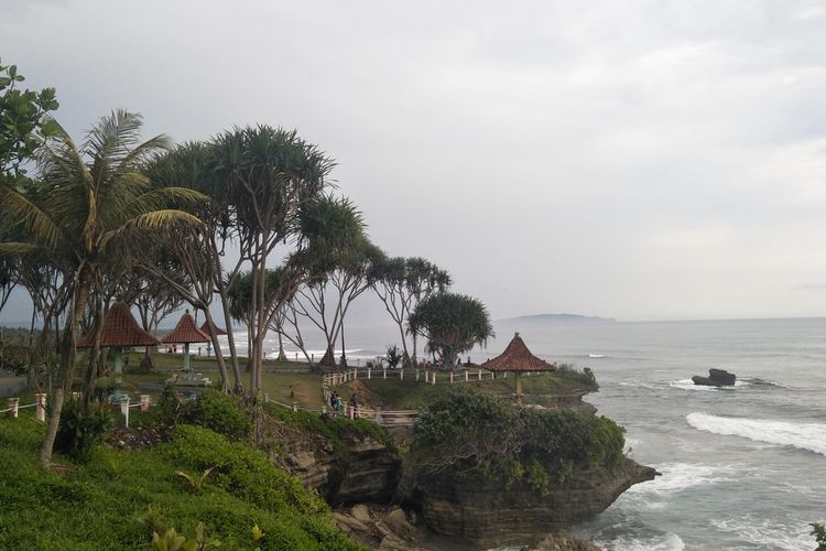 Ilustrasi Pantai Batu Hiu di Pangandaran, Jawa Barat.