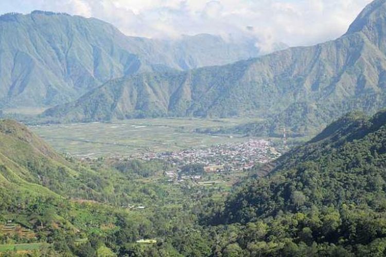 Desa Sembalun di kaki Gunung Rinjani, Kabupaten Lombok Timur, Nusa Tenggara Barat.
