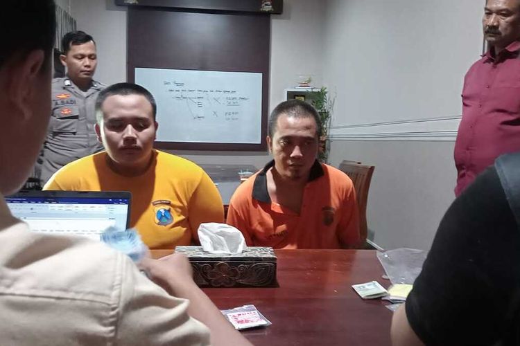 Komplotan pencuri di Magetan menyatroni rumah anggota kodim dengan modus memanggil pemilik rumah. Jika rumah yang disatroni ada pemiliknya mereka akan mengajak ngobrol, jika kosong mereka akan menjalankan aksi denga mencongkel pintu maupun jendela.
