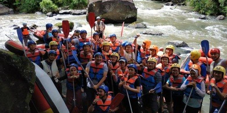 Arung Jeram Desa Timbukar