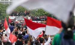 Keberhasilan Indonesia di SEA Games 2023 Berkat Kinerja Positif Tim CdM Indonesia.