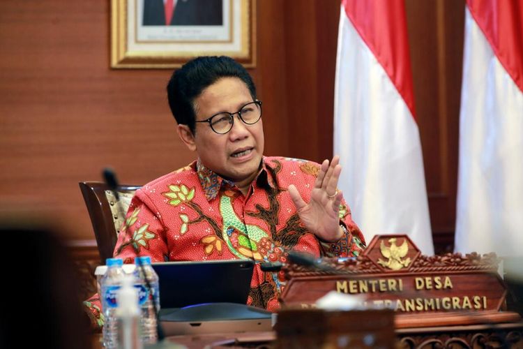 Menteri Desa, Pembangunan Daerah Tertinggal dan Transmigrasi (Mendes PDTT) Abdul Halim Iskandar pada konferensi pers secara virtual melalui Zoom di Jakarta, Kamis (11/11/2021).
