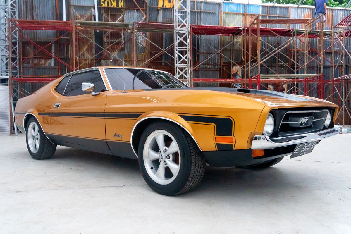 Restorasi Ford Mustang Mach 1 milik Sulistya Nugraha yang digarap oleh Resto Classic Cycles