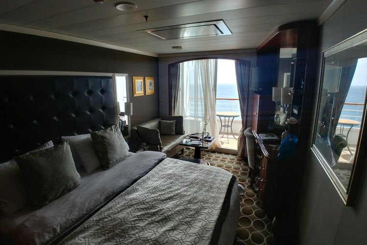 Kamar di kapal pesiar Crystal Serenity