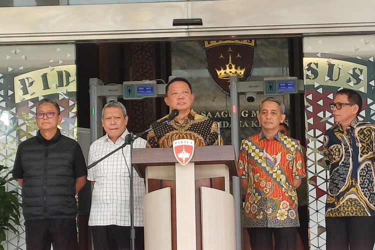 Daftar Nama Bertambah, Jampidsus Sebut Ada 47 Orang yang Didalami Terkait Kasus MBG
