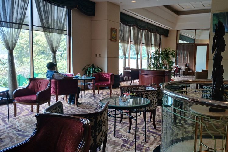 Butuh Waktu Sebulan Memindahkan Barang Hotel Sultan ke Gudang Bekasi