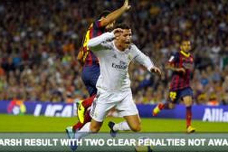 Situs Real Madrid menurunkan judul Harsh Result With Two Clear Penalties Not Awarded sebagai bentuk kekecewaannya terhadap kepimpinan wasit Alberto Undiano saat memimpin El Clasico melawan Barcelona, Sabtu (26/10/2013). 