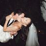 Potret Anggun Ariana Grande, Pakai Gaun Pengantin Rancangan Vera Wang