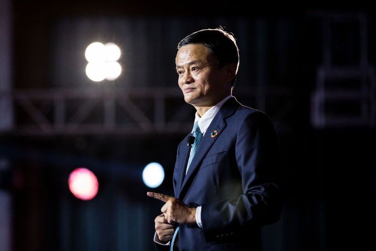 HANGZHOU, CHINA - 28 AGUSTUS: Ketua Kelompok Alibaba Jack Ma menghadiri Konferensi Global 2019 tentang Perempuan dan Kewirausahaan pada 28 Agustus 2019 di Hangzhou, Provinsi Zhejiang, Cina.  (Foto oleh VCG / VCG via Getty Images)