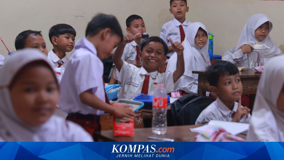 Tradisi Serba Baru Saat Masuk Sekolah, Beban yang Diam-Diam Dipikul Orangtua