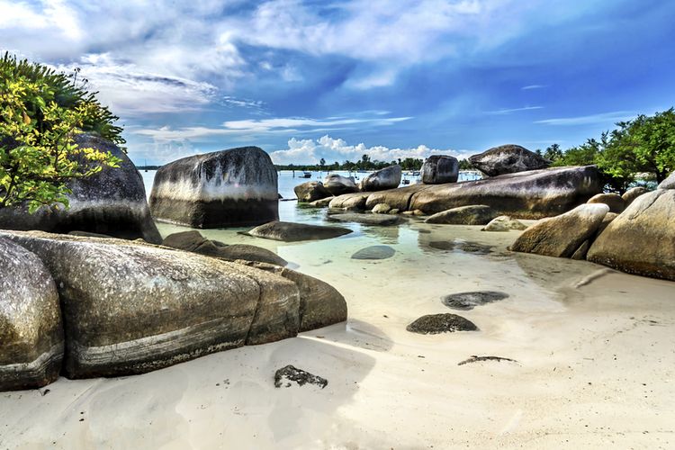 Pantai Tanjung Kelayang, Belitung