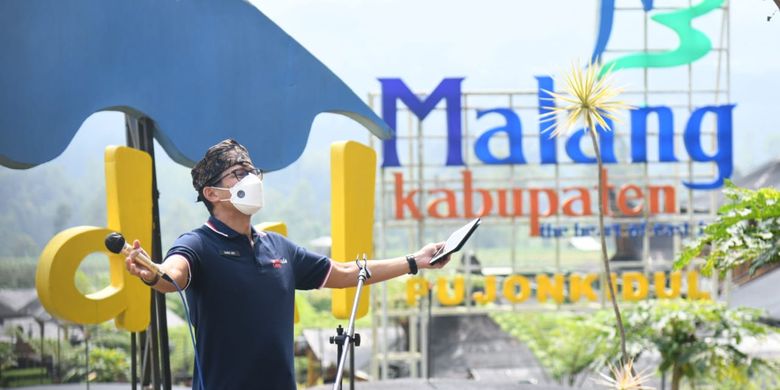 Sandiaga Dukung Pengembangan Desa Wisata Untuk Bantu Pulihkan Ekonomi Halaman All Kompas Com<script async src=