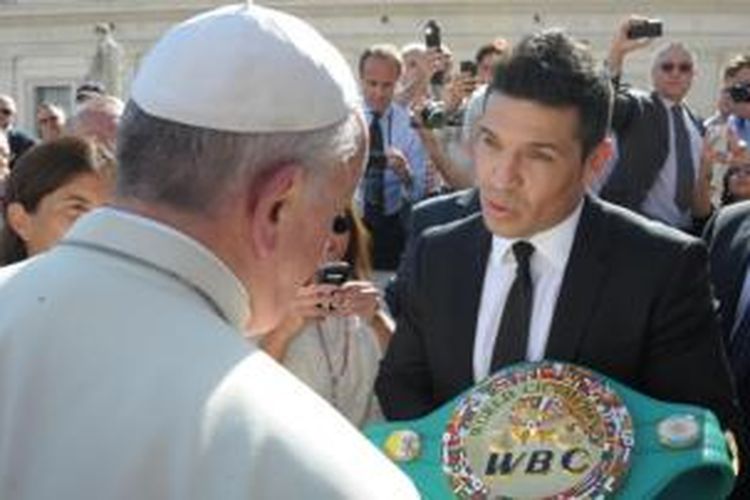 Sergio Martinez dan Paus Fransiskus