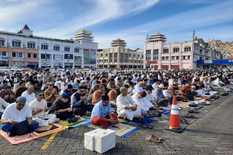 Ratusan Jemaah Muhammadiyah Gelar Sholat Id, Ini Pesan Ketua PW Muhammadiyah Sulut