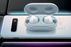 Earphone Galaxy S10 Bisa Dicas di Punggung Ponsel?