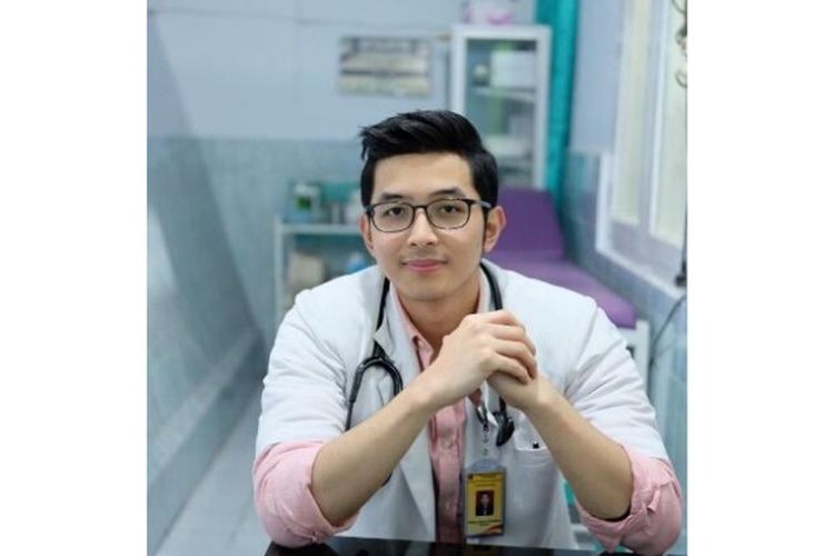 Dokter Aditya Surya Pratama.