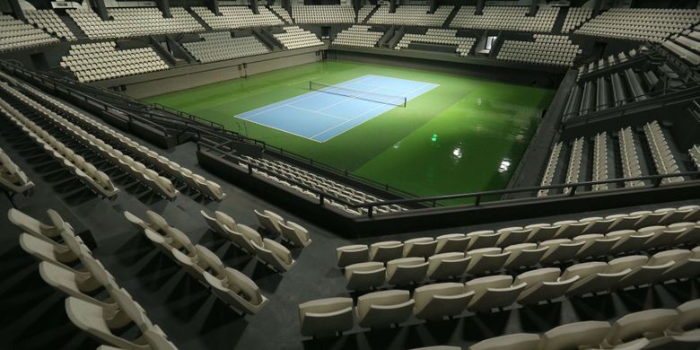 Suasana bangunan Stadion Tenis Indoor Senayan setelah direnovasi dan diresmikan oleh Presiden Republik Indonesia Joko Widodo di Jakarta, Sabtu (3/2/2018). Jelang Asian Games 2018, Stadion Tenis Indoor dan Outdoor Senayan direnovasi oleh pemerintah dengan menggunakan anggaran sebesar Rp 92,8 miliar.