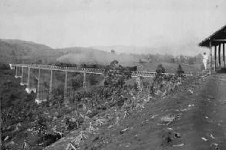 Penampakan Jembatan Cisomang berdasarkan koleksi dari Tropenmuseum