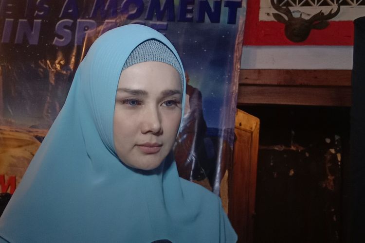 Mulan Jameela dalam wawancara di kediamannya di Jalan Pinang Mas, Pondok Indah, Jakarta Selatan, Senin (15/4/2019).
