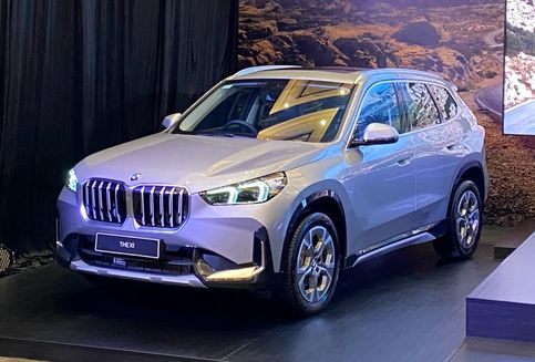 BMW X1 Terbaru: Eksplorasi Spesifikasi yang Mengesankan