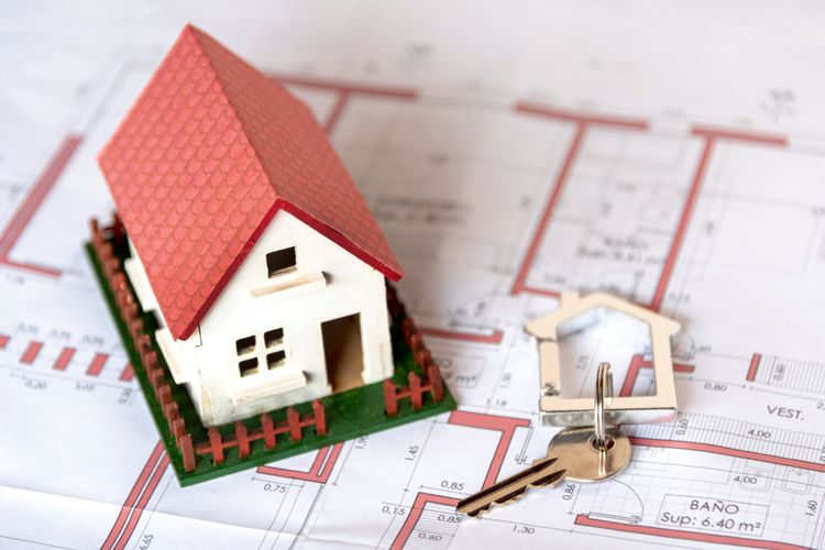 Real estate adalah salah satu bisnis atau investasi yang menjanjikan di Indonesia. Pasalnya, obyek yang dijadikan bisnis real estate seperti hunian selalu dicari masyarakat.