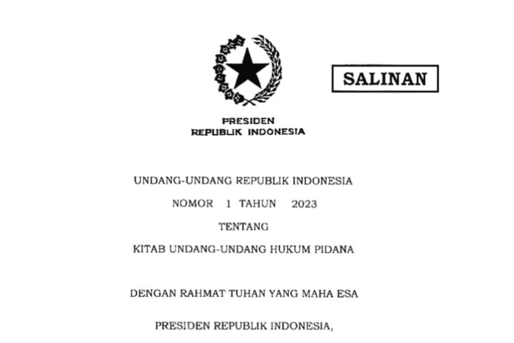 Presiden Joko Widodo (Jokowi) meneken UU Nomor 1 Tahun 2023 Tentang KUHP, Senin (2/1/2023).